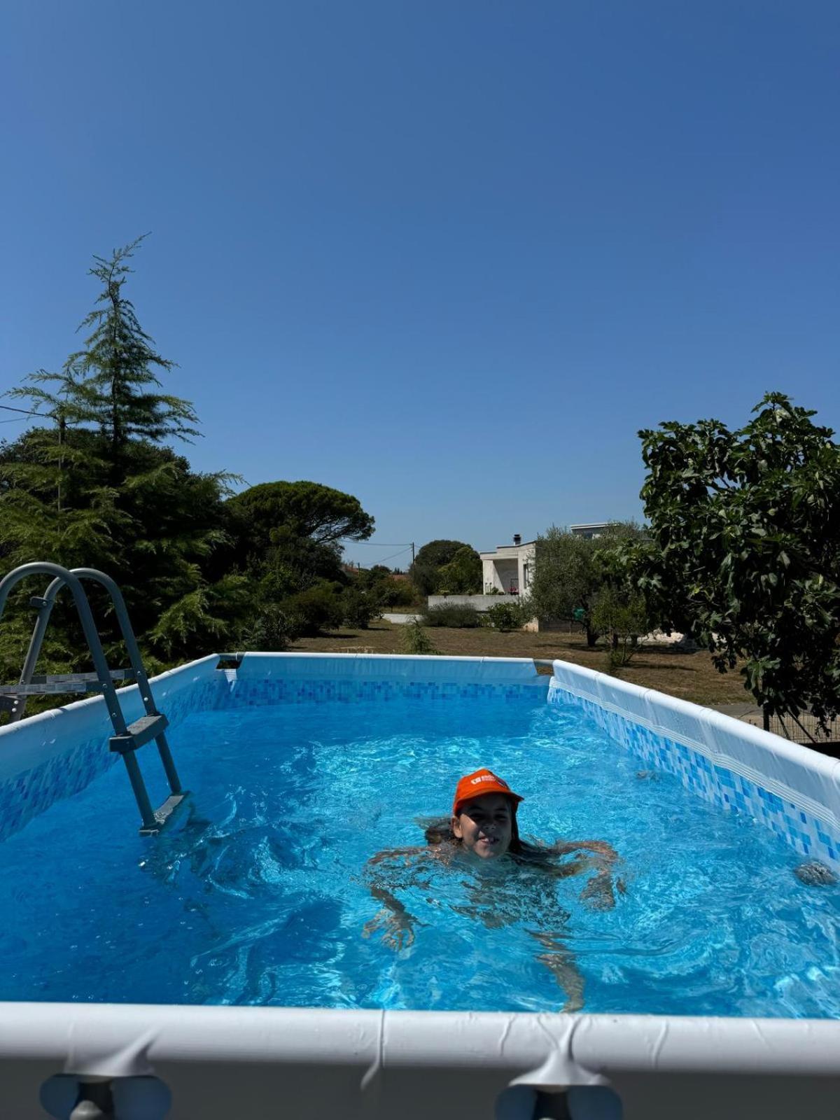 Vacation House Loreta Sveti Rok Eksteriør bilde